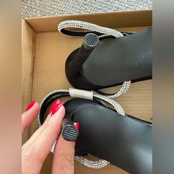 Steve Madden Viable Black Rhinestone Bow Heels – Size 9, Brand New with Box - Picture 13 of 16